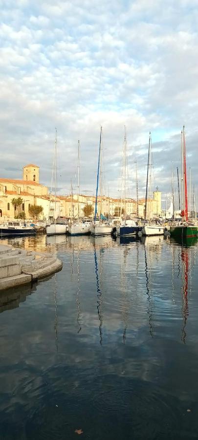 Le Mistral Location Appartement La Ciotat Buitenkant foto